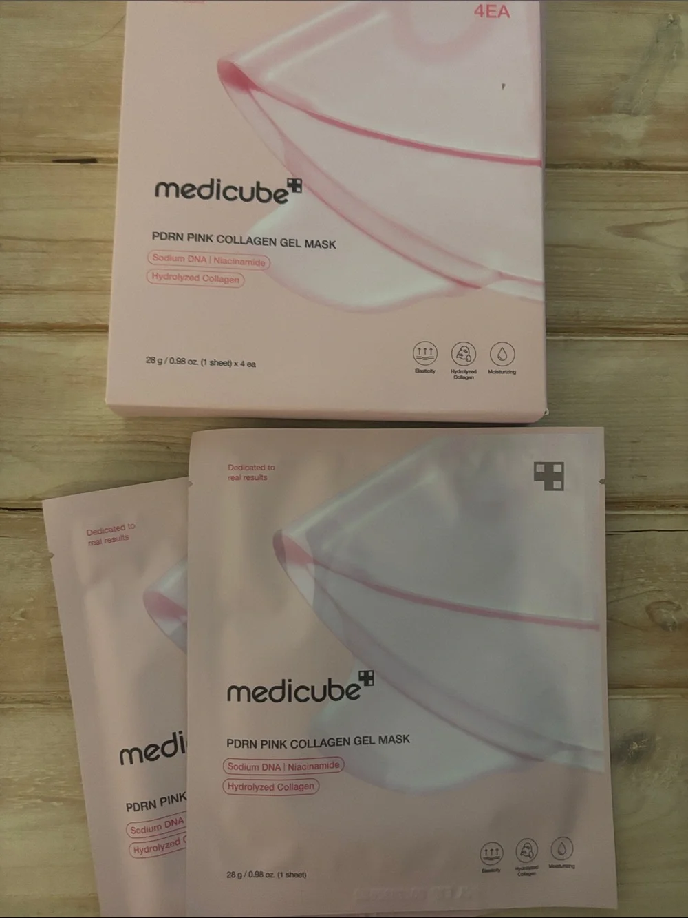 Medicube PDRN Pink Collagen Gel Mask - Pink Hydrating Sheet Mask total of 6 (715